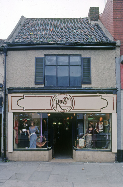 <h2>Newgate St, 1970</h2><p class='caption'></p>